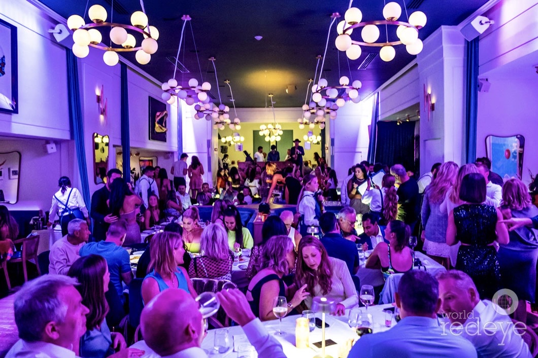 Bagatelle fine dining layout