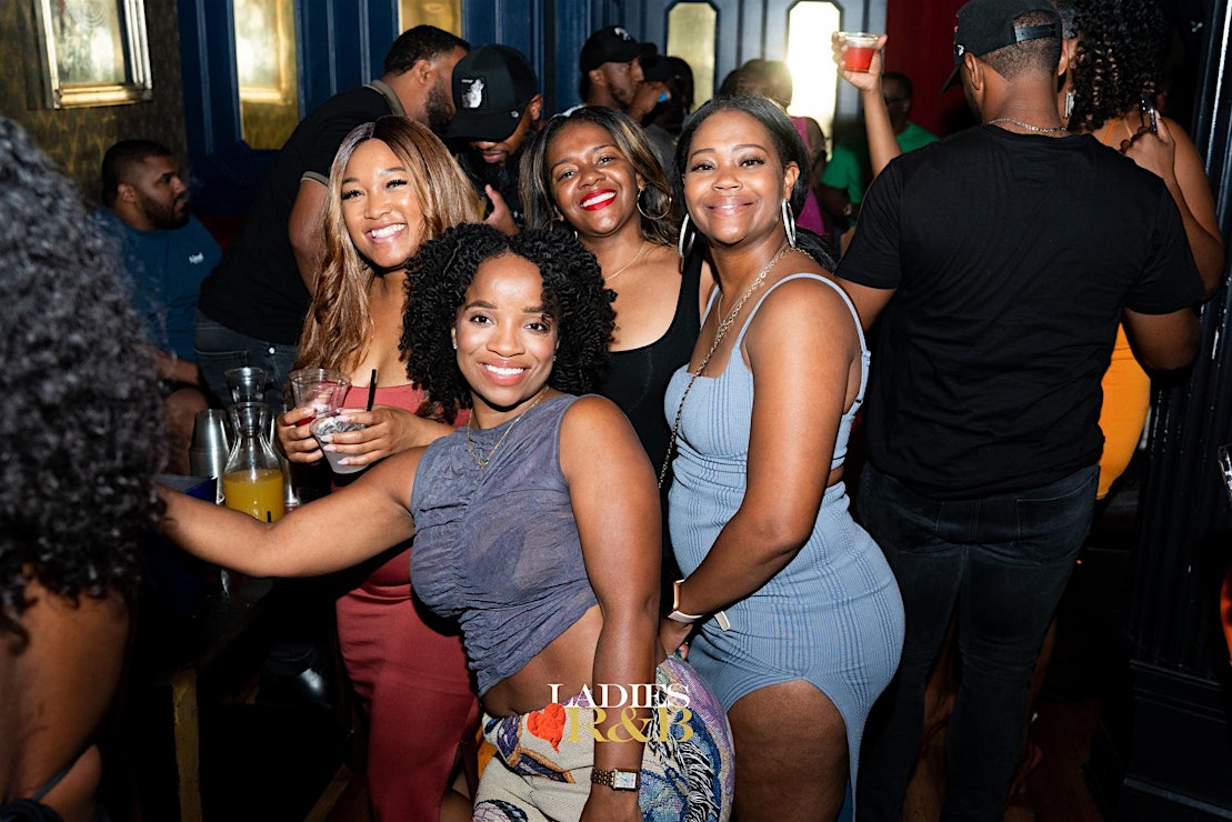 Detroit R&B Tuesdays event crowd
